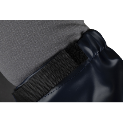 Elastic arm circumference_Self-grip tab adjustment